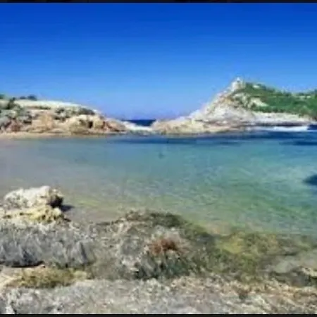 דירה Very Pleasant T2 Sea View Front The Beach *